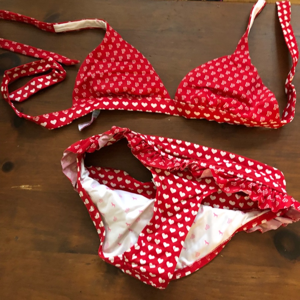 Victoria’s Secret pink bikini